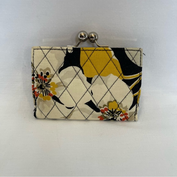 Vera Bradley Quilted Wallet in Black, Yellow, and Cream Dogwood KISS-n-Snap - Picture 3 of 9